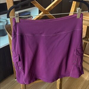 Athleta Women's Vibrant Plum Skort size small